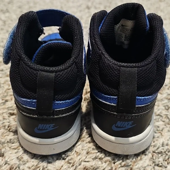 Nike Kids Black and Blue High-Top Sneakers Size 11c - Picture 3 of 6